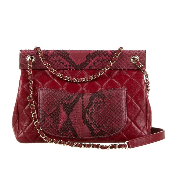 Chanel medium classic frame bag red with Python - Picture 4 of 5